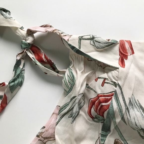 ASTR Havana Off Shoulder Blouse - Picture 4 of 7